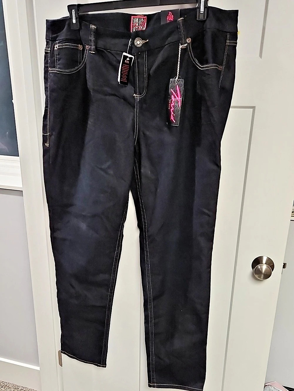 Torrid Denim Skinny Jeans Skinny Jeans in Black Waist 26 NWT